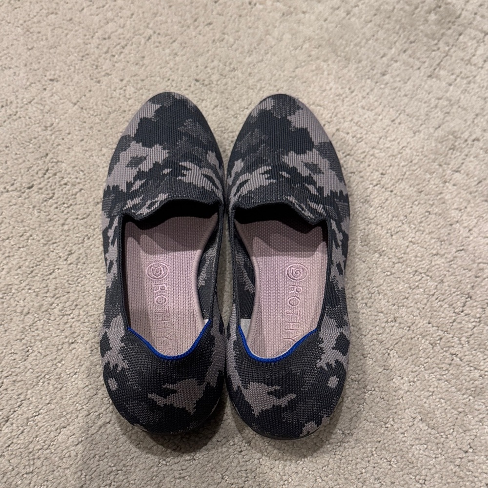 Rothy's Black and Gray Patterned Loafers